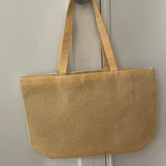 Pineapple Tote - Picture 5 of 5